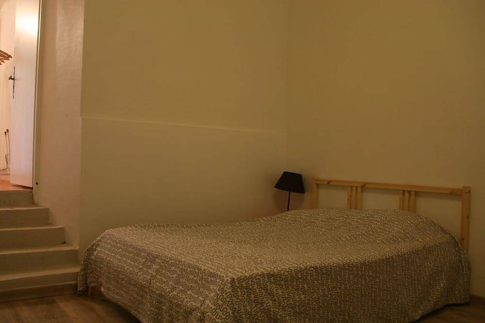 Maison avec terrasse et 2 places de parking à Bourg saint Andéol in Bourg-Saint-Andéol, Privas