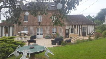 Chambre d’hôte pour 4 personnes, avec jardin et vue à Aubry-le-Panthou