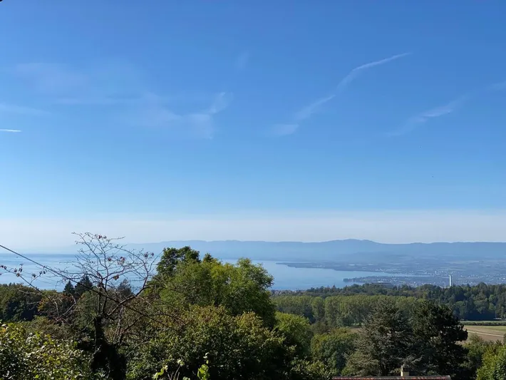 Casa de vacaciones para 4 personas, con vistas al lago además de vistas y jardín - 1