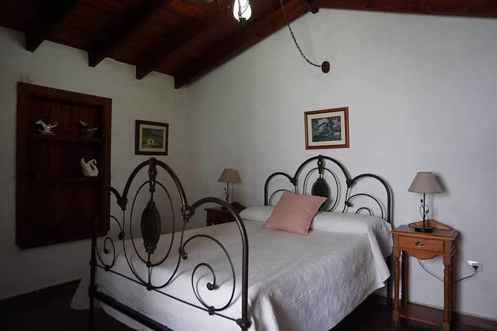 Gîte pour 4 personnes, avec balcon et jardin dans Tamaimo