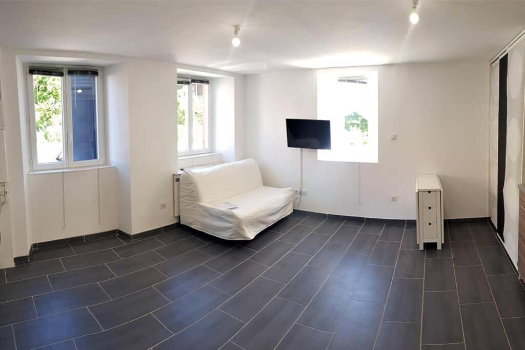 Appartement entier, One-Bedroom Apartment in Botans, Territoire de Belfort