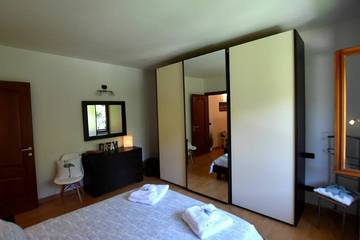 Villa for 4 People in Comune di Mergozzo, Lago Maggiore (Piemonte), Photo 3