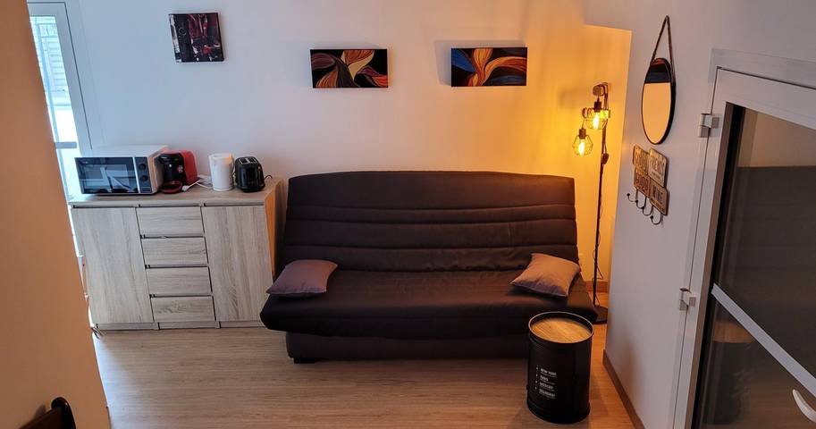 Gîte pour 5 personnes, avec jardin et piscine ainsi que jacuzzi et terrasse dans les Deux-Sèvres - 3