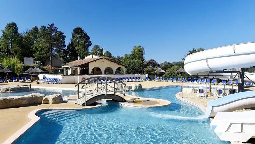 Gîte pour 7 personnes, avec jardin et piscine, animaux acceptés à Salavas - 3
