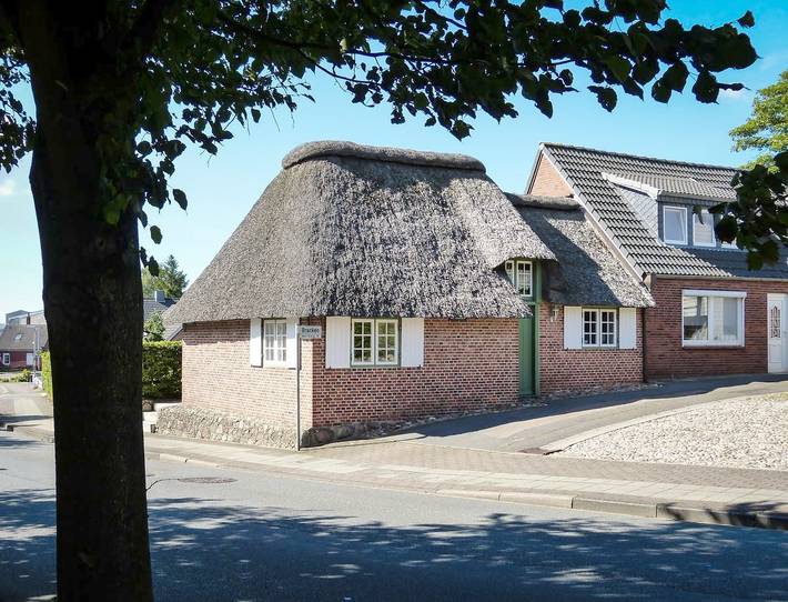 Ferienhaus für 4 Personen, mit Terrasse und Garten in Husum - 3