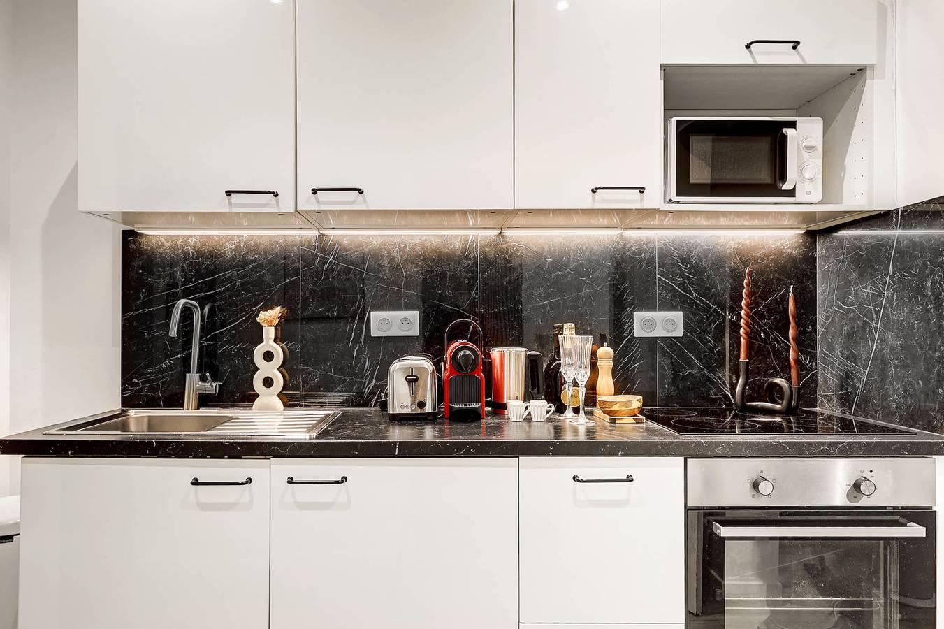 Ganze Wohnung, Sérénité & espace – 6 pers. Levallois in Levallois-Perret, Hauts-de-Seine