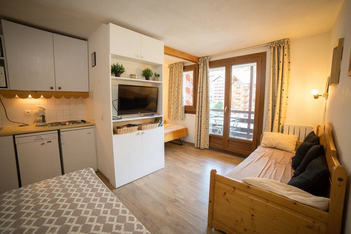 Appartement entier, Appartement 'Appartemment 6 Couchages Risoul' avec vue sur les montagnes et balcon in Station de Risoul, Risoul