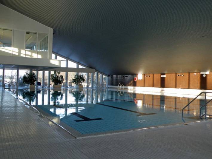 Ferienwohnung für 3 Personen, mit Pool und Balkon, kinderfreundlich in Sierksdorf