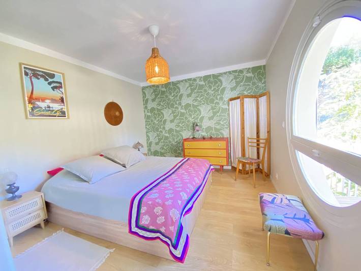 Gîte pour 4 personnes, avec terrasse dans Plage de la Madrague - 4