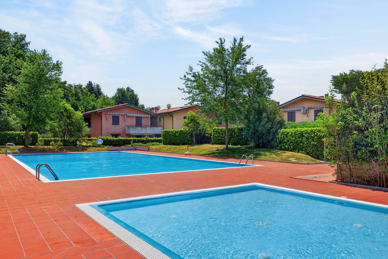 Ganze Wohnung, Regarda - Golden House renovierte Wohnung mit Pool in Colà, Lazise