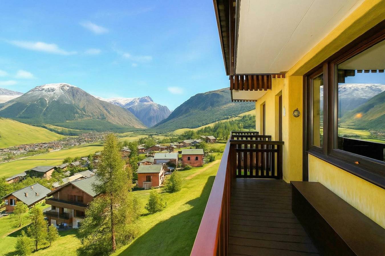 Ganze Wohnung, Ferienwohnung für 4 Personen mit Terrasse in Teola, Livigno