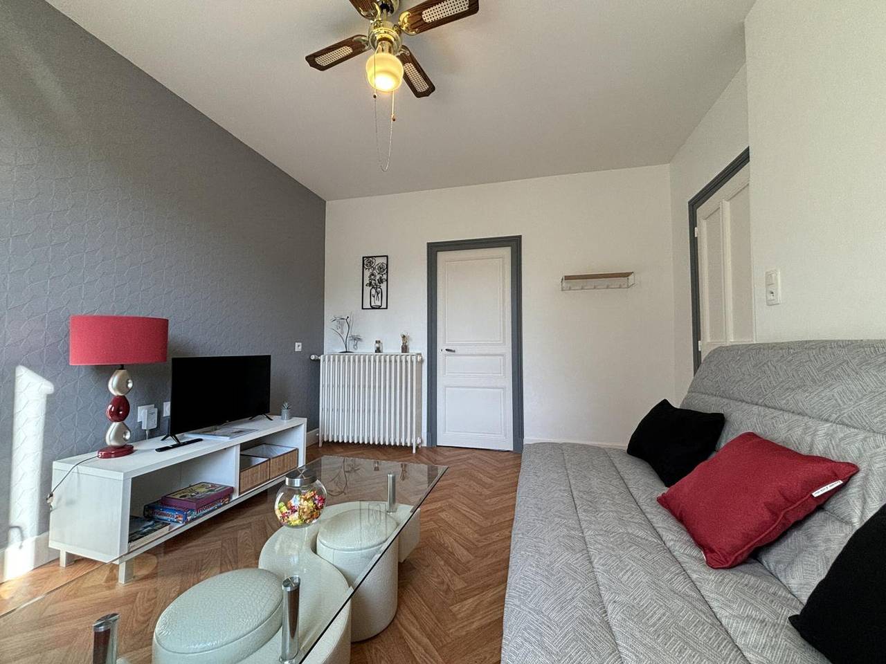 Maison cosy avec jardin entre canal et Loire in Diou, Allier