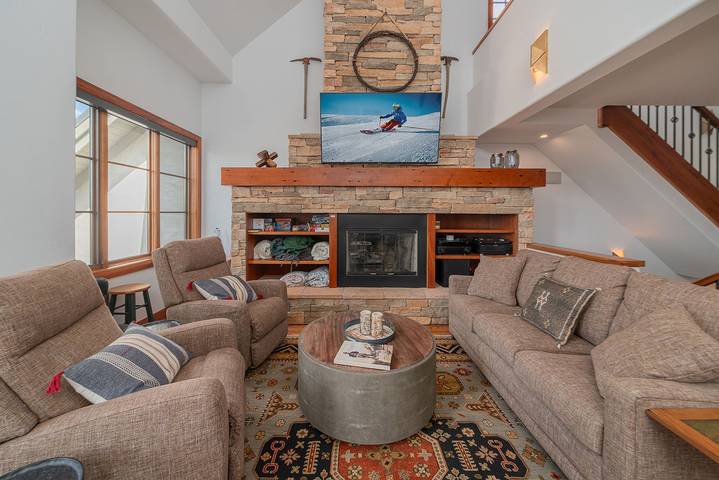Vacation rental for 10 people, with balcony, kid friendly in Telluride Ski Resort