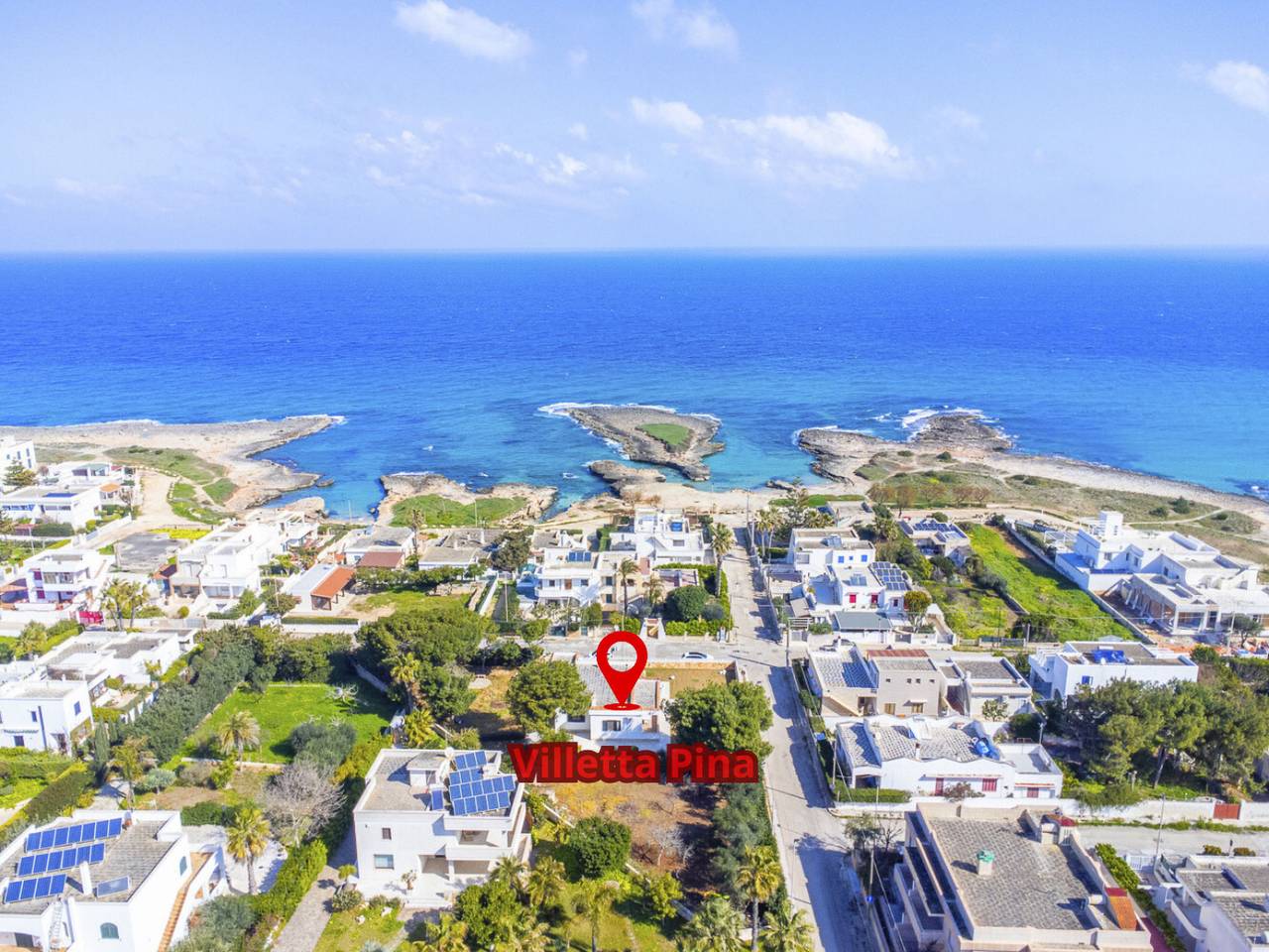 Villetta Pina 50 m vom Sandstrand und Parkplatz entfernt in Torre Santa Sabina, Salento