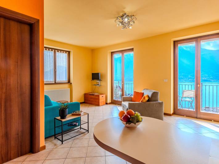 Ferienwohnung für 2 Personen, mit Balkon und Seeblick in der Lombardei - 3