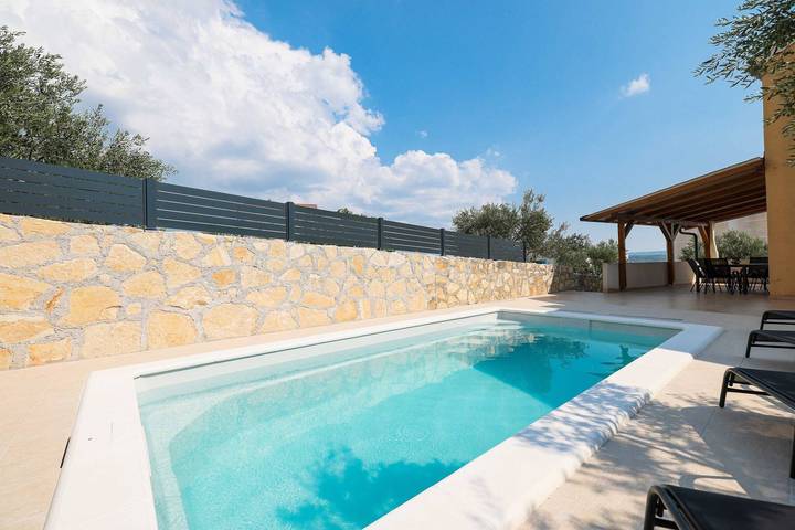 Ferienhaus für 10 Personen, mit Garten und Meerblick in Maslenica - 2