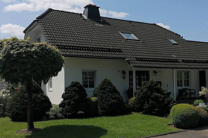 Ferienwohnung für 2 Personen, mit Terrasse und Garten in Reichshof