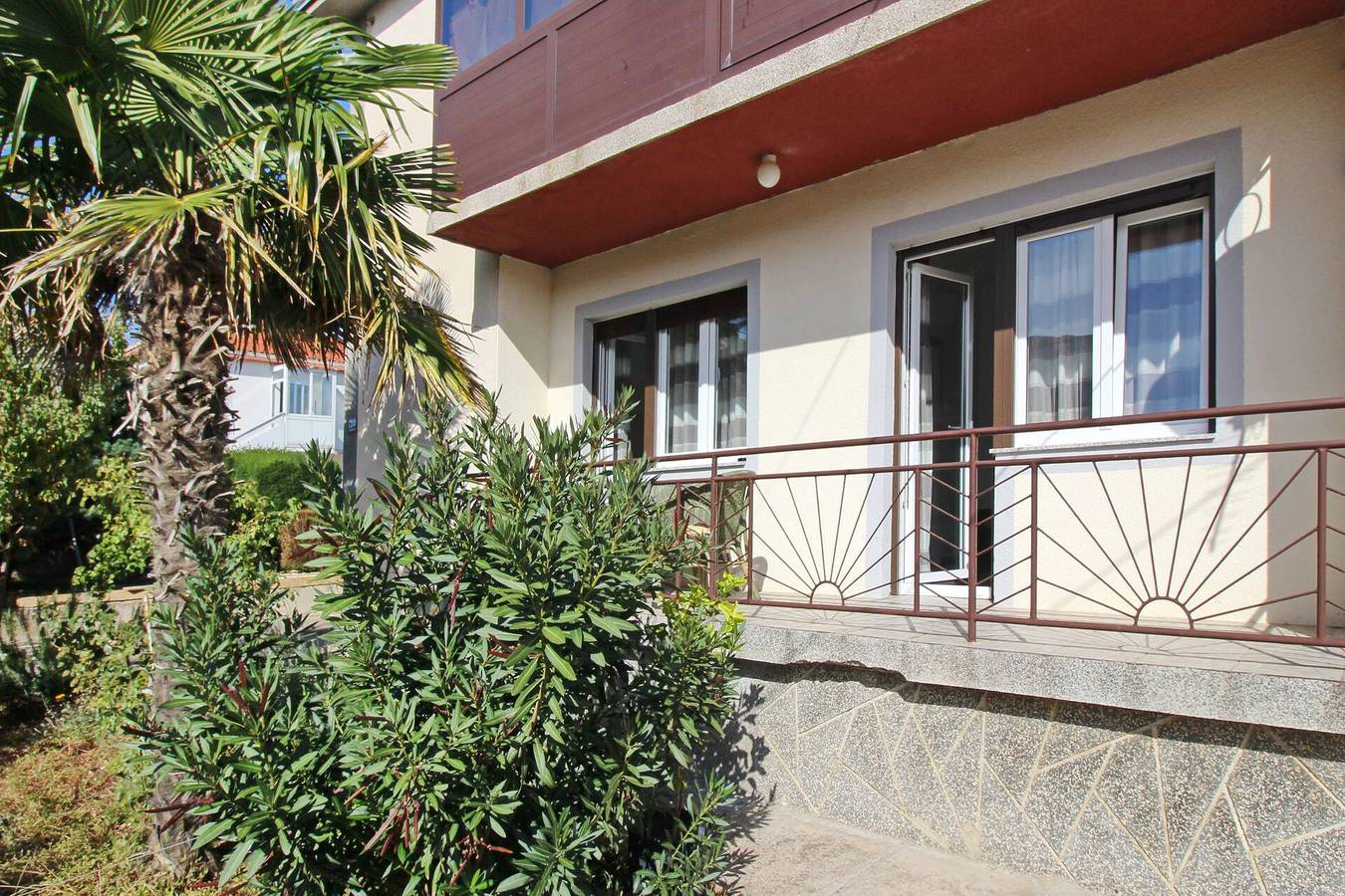 Entire apartment, Apartment Mihaela - 350m from the Beach in Baska, Krk