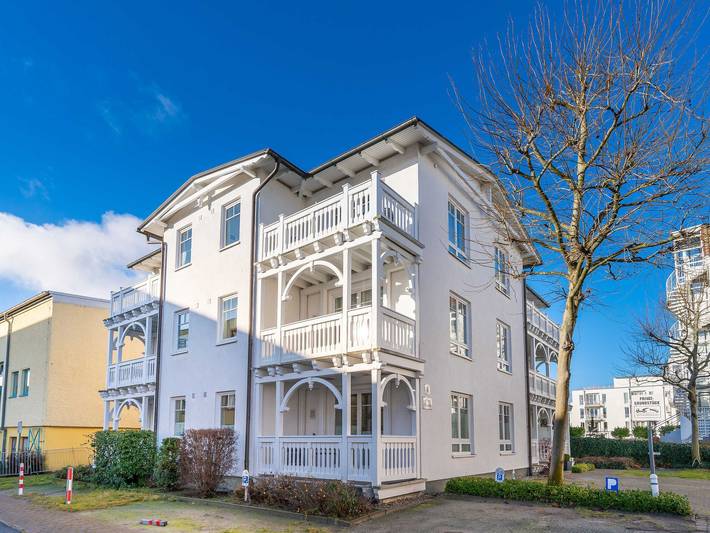 Ferienwohnung für 4 Personen, mit Balkon in Binz