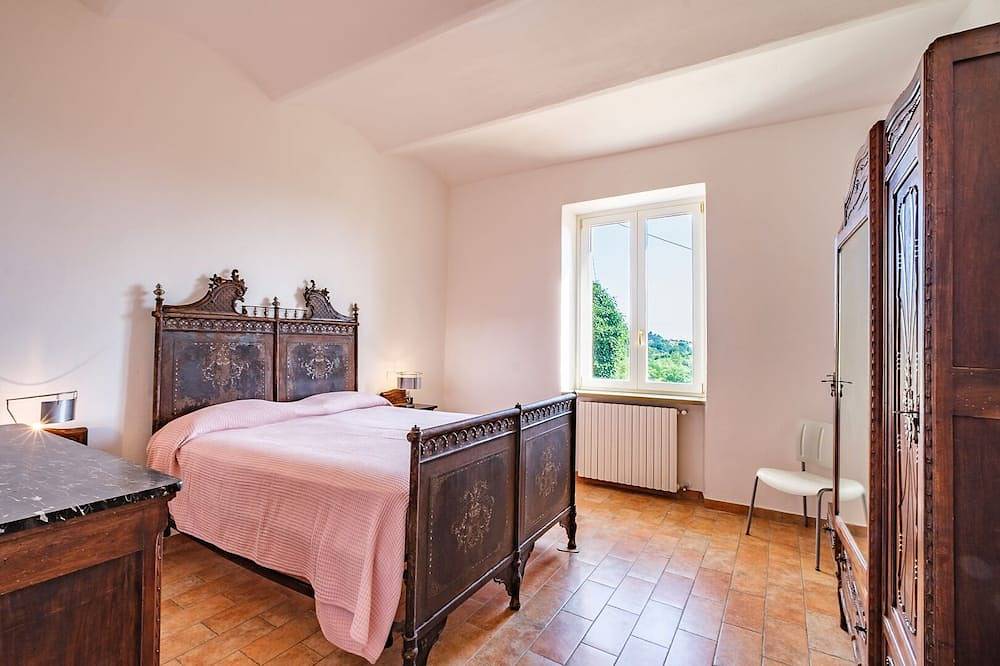 Apartment 6 People In Country Villa With Pool in Castellina Marittima, Etruskische Küste