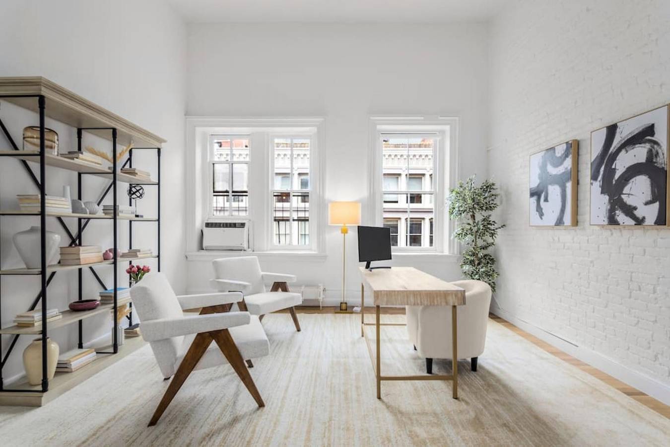 Entire apartment, Spring Penthouse   2Br with private roof by Haus in Manhattan, New York City