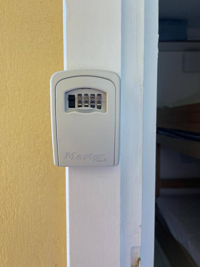 Gîte pour 5 personnes, avec jardin ainsi que vue et piscine dans Plage La Badine - 3