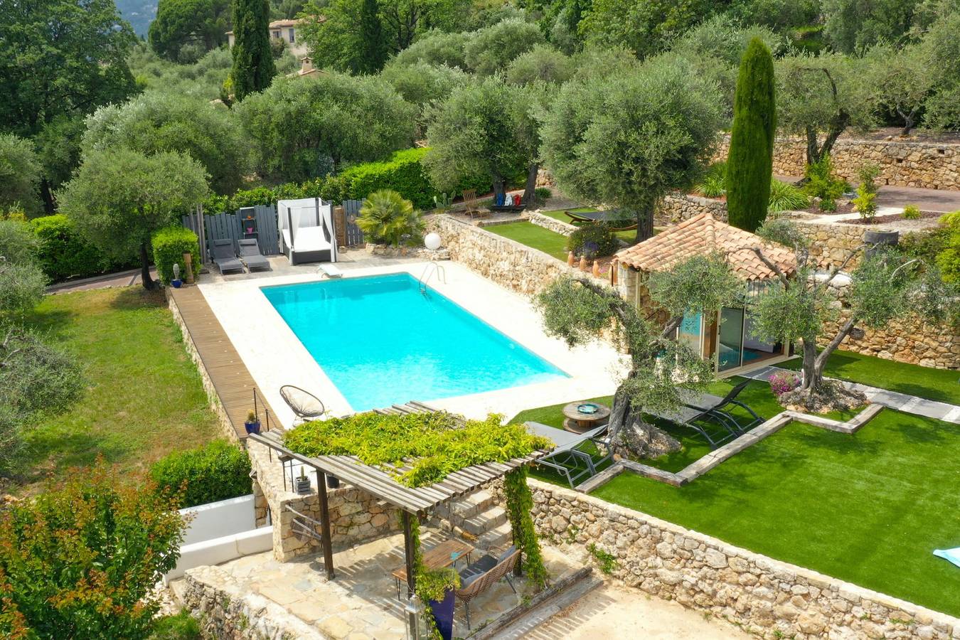 Plen Souleu High Standing Villa, pool,  Jacuzzi, Sauna and Airco By Sunset  in Cabris, Cannes und Umgebung