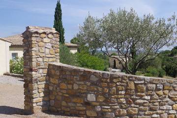 Maison d’hôte pour 2 personnes, avec jardin et piscine à Péret