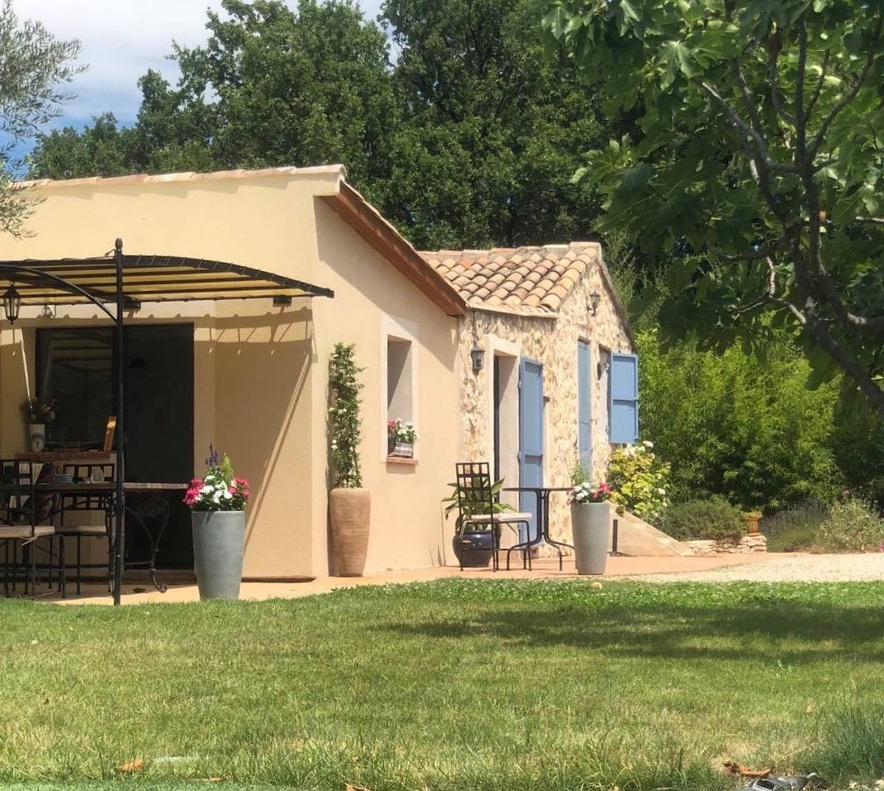 Maison charmante à Modène avec piscine privée in Modène, Parc naturel régional du Mont-Ventoux
