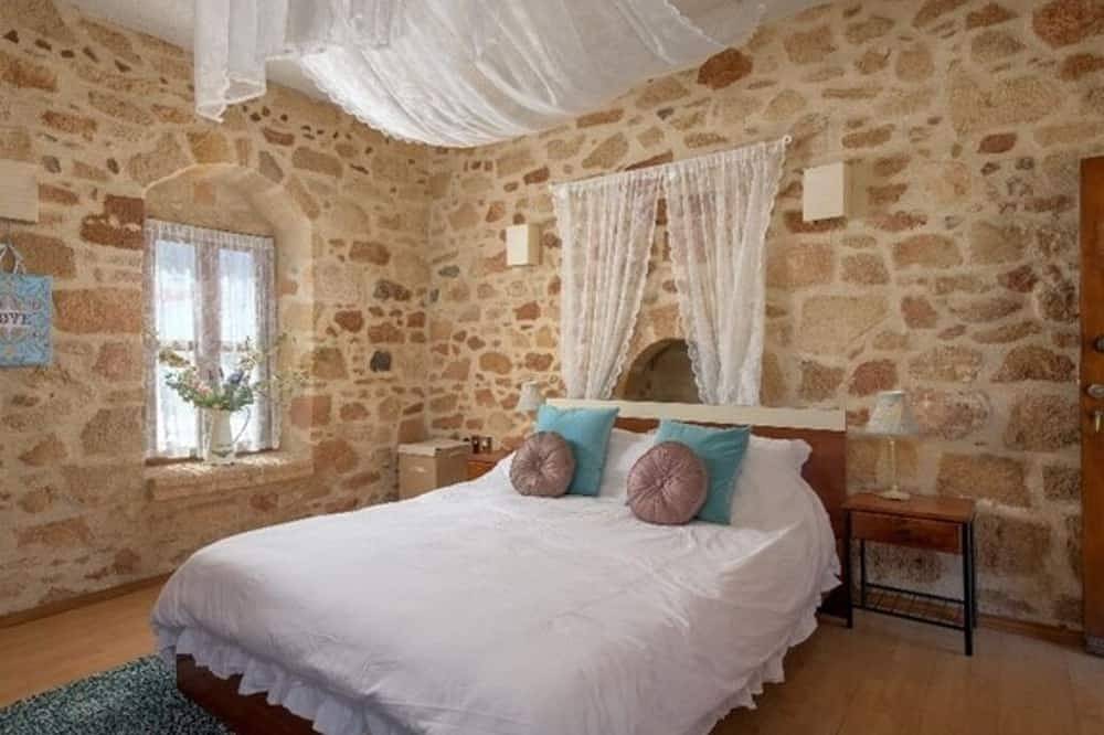 3 Bedroom Modernised Captains House in the Heart of Lindos Village in Lindos, Rhodes