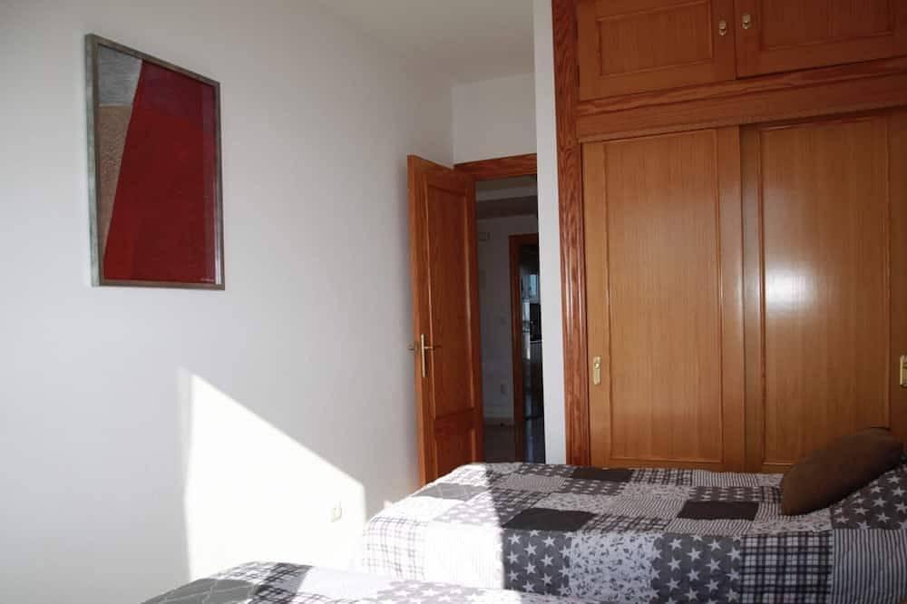 Entire apartment, 2 bedrooms on the top floor + 90m2 of private solarium in Mar Menor, Costa Cálida