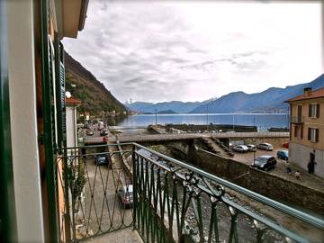 Cottage pour 3 personnes, avec vue sur le lac ainsi que vue et terrasse, animaux acceptés à Argegno
