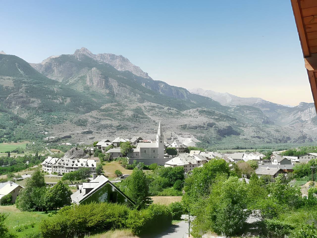 Ganze Wohnung, Ruhige Wohnung in Saint-Crepin mit Bergblick in Saint-Crépin (Hautes-Alpes), Nationalpark Écrins