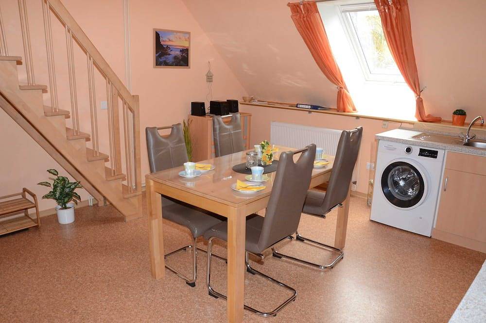 Ganze Wohnung, Ferienwohnung am Eisenberg in Korbach-Goldhausen - Ferienwohnung am Eisenberg in Korbach, Waldecker Land