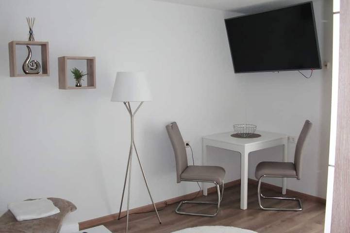 Gîte pour 4 personnes, avec balcon, animaux acceptés à Heilbronn - 2