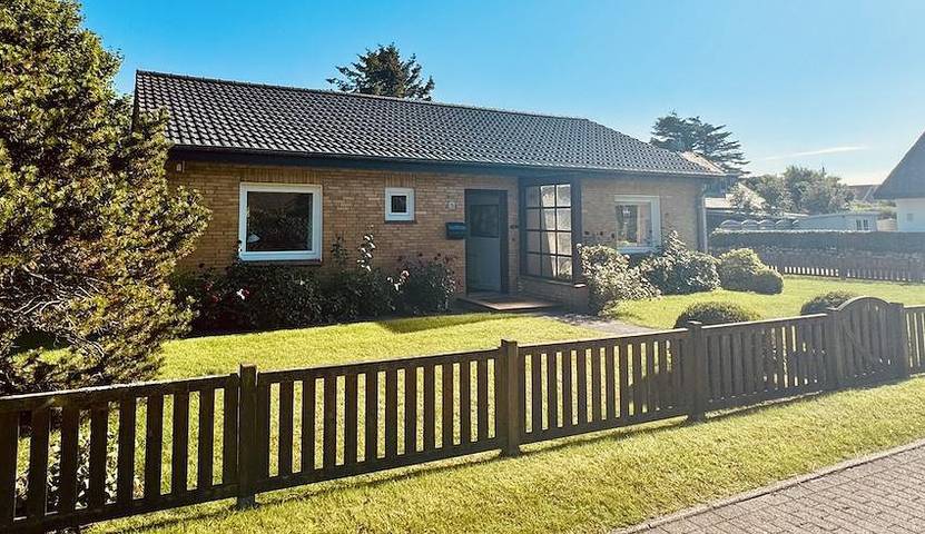 Ferienhaus für 4 Personen, mit Garten in Westerland