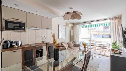 Gîte pour 4 personnes, avec balcon/terrasse dans Plage de Juan-les-Pins