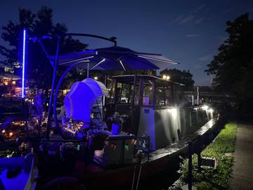 Ferienhaus für 4 Personen, mit Terrasse und Seeblick, kinderfreundlich in London