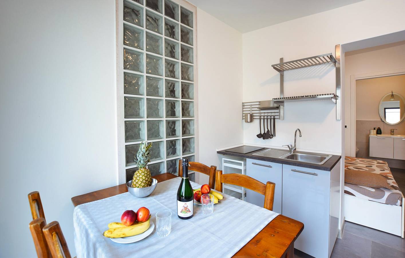 Ganze Ferienwohnung, Gemütliches Apartment in der Nähe von Green Beach mit WiFi, AC & Terrasse in Sottomarina, Chioggia