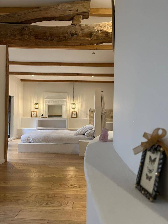 Superior Double Room in Saint-Jean-de-Blaignac, Région de Libourne