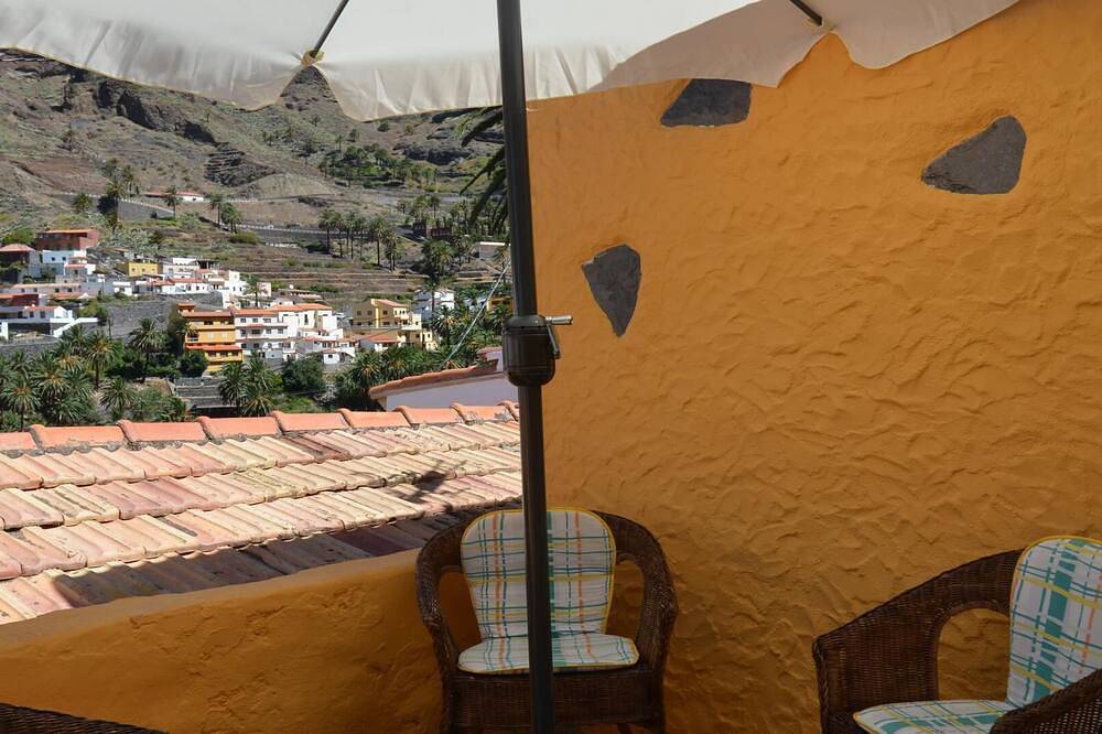 Casita del Pedregal - One Bedroom House, Sleeps 4 in Chelé, Valle Gran Rey
