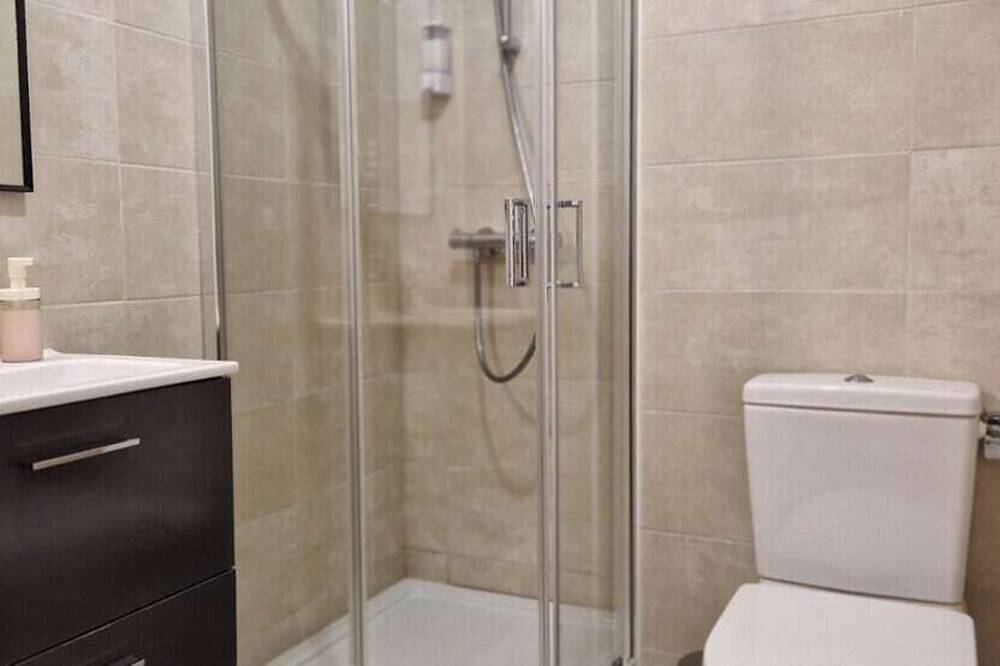 Ganze Wohnung, Duplex-Ensuite mit Dusche in La Ferté-sous-Jouarre, Seine-et-Marne