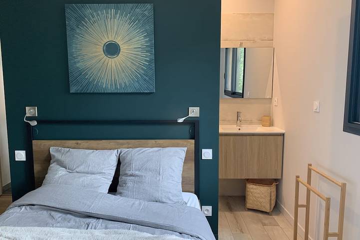 Location de vacances pour 6 personnes, avec balcon ainsi que jardin et piscine à Saint-Marcel-d'Ardèche - 2