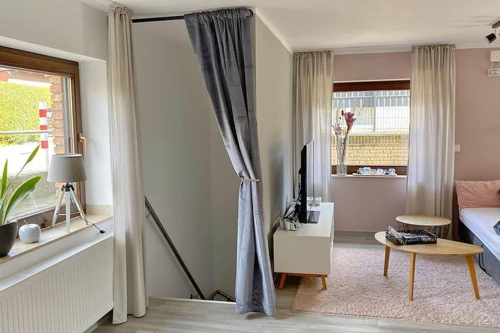 Gîte pour 4 personnes, avec sauna ainsi que terrasse et jacuzzi à Duisbourg - 3