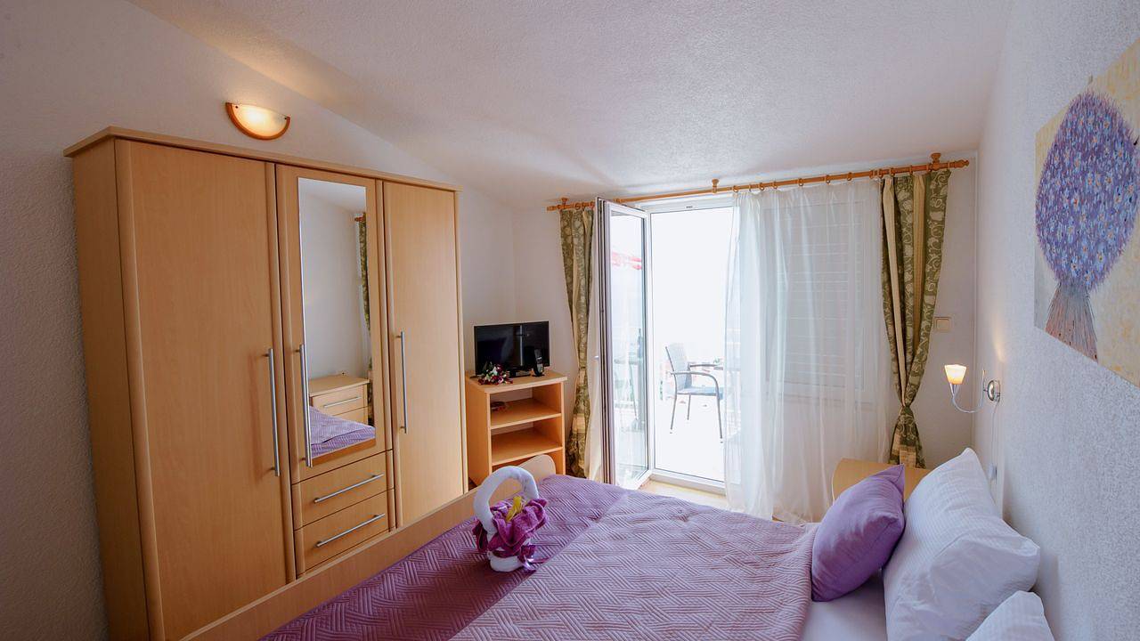 Ferienhaus für 10 Personen (120 m²) in Brist in Brist, Makarska Riviera