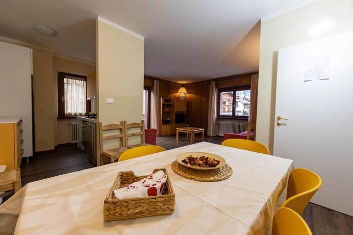 Apartamento de vacaciones para 8 personas, con terraza y vistas - 1