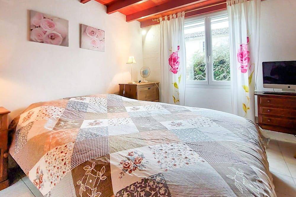 Stunning home in Chenac-Saint-Seurin-d' in Chenac-Saint-Seurin-d'Uzet, Région de Saintes
