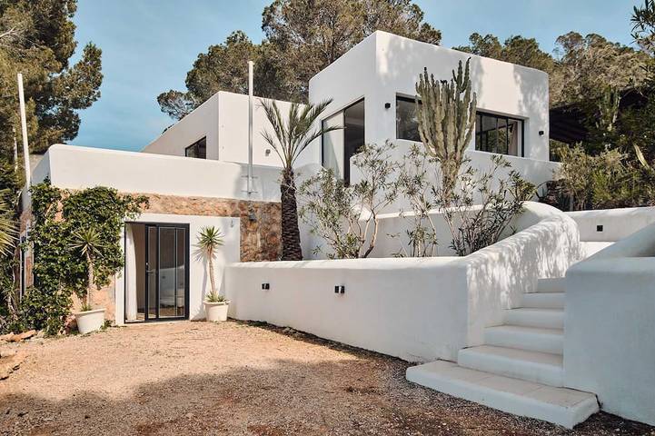 Villa pour 10 personnes, avec piscine ainsi que jardin et balcon - 1
