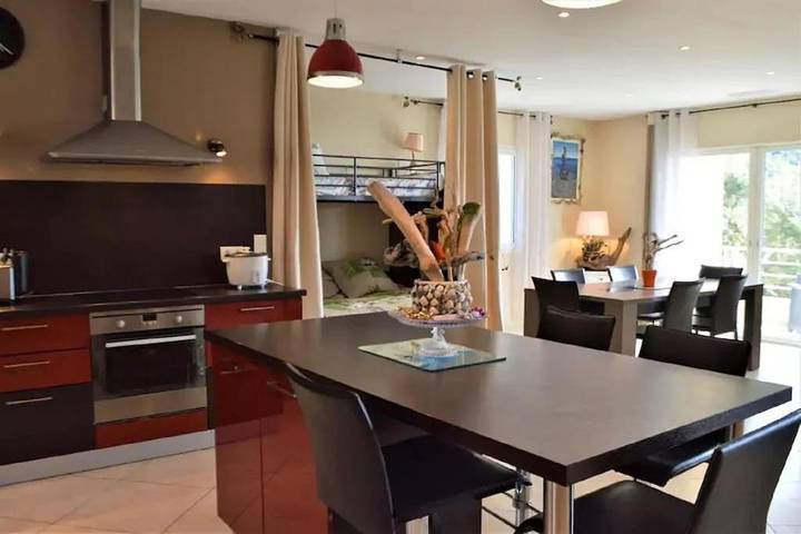 Location de vacances pour 6 personnes, avec piscine ainsi que jardin et vue à Farinole - 3