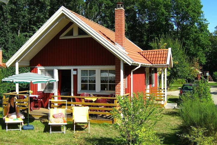 Holiday home for 6 people, with terrace and garden - 1